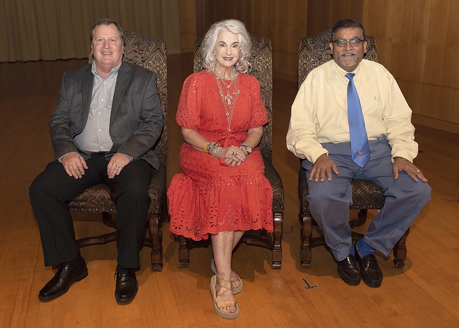 25 Years of Service Faculty: Scott Plugge, Rosanne Keathley, Sanjay Mehta